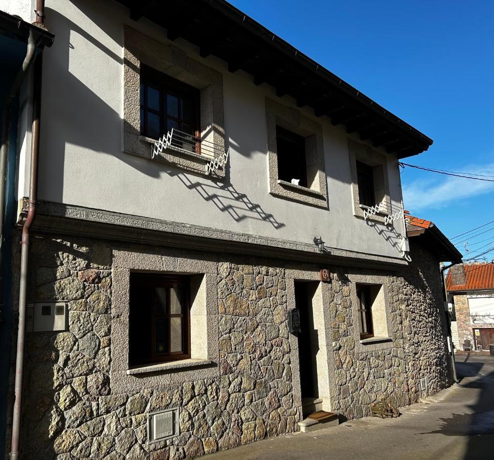 Gasthaus Casa De Aldea El Ponton Cué Exterior foto